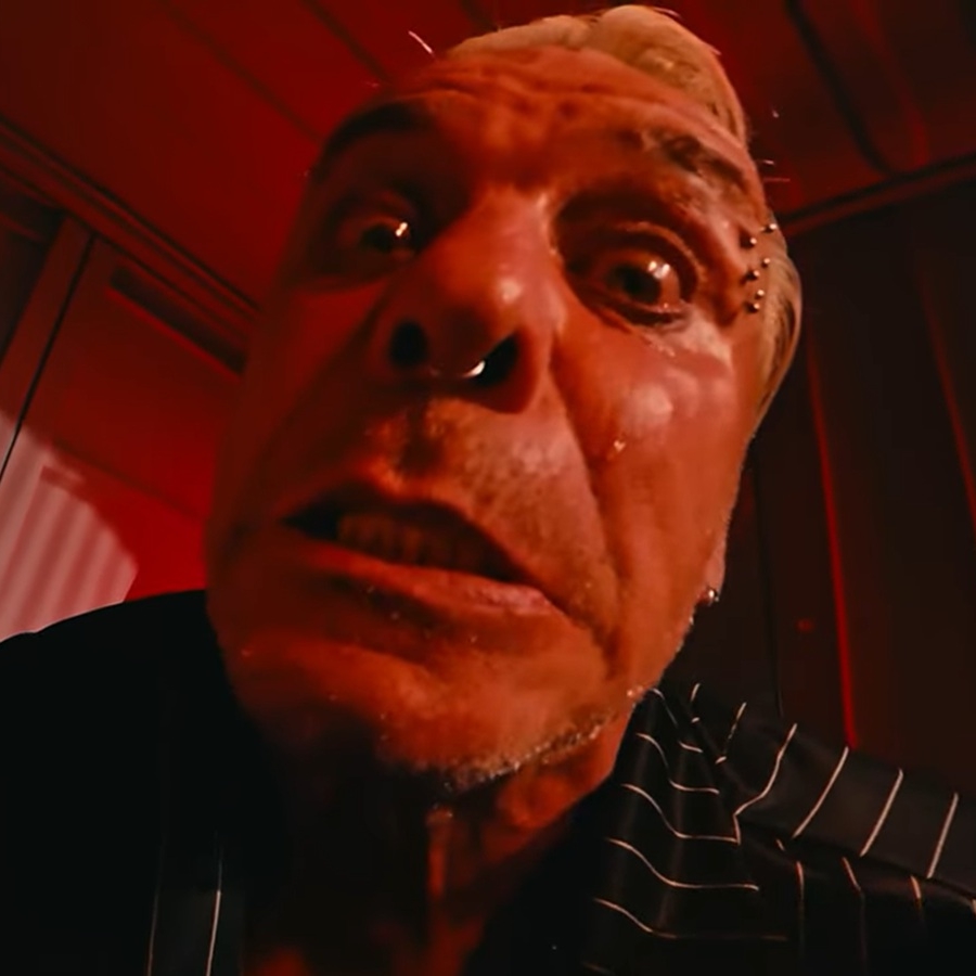 TILL LINDEMANN S NOVIM SINGLOM I SPOTOM UND DIE ENGEL SINGEN